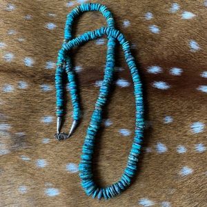 🛑SOLD🛑Graduated Turquoise & sterling silver necklace 💠